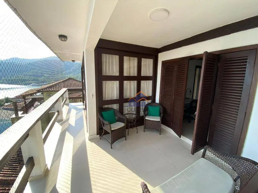 Casa de Condomínio com 3 quartos à venda, 150m2 em Centro, Angra Dos Reis - RJ - imagem 7 Foto 7 de Casa de Condomínio com 3 quartos à venda, 150m2 em Centro, Angra Dos Reis - RJ