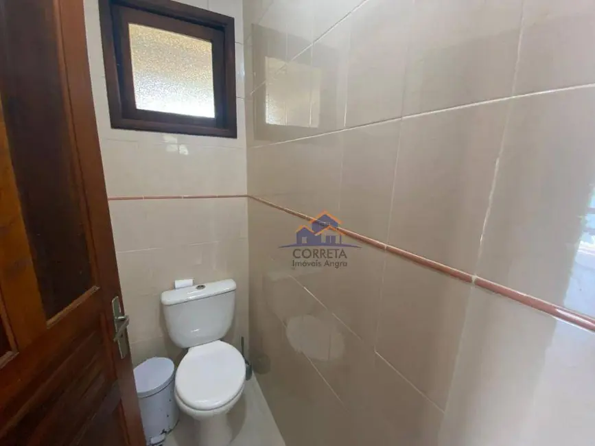 Casa de Condomínio com 3 quartos à venda, 150m2 em Centro, Angra Dos Reis - RJ - imagem 8 Foto 8 de Casa de Condomínio com 3 quartos à venda, 150m2 em Centro, Angra Dos Reis - RJ