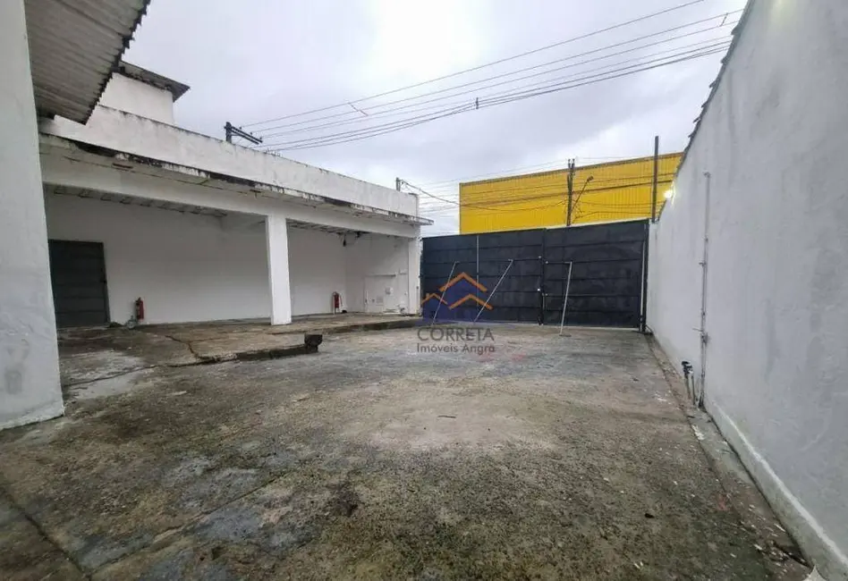 Loja para alugar, 200m2 em Parque das Palmeiras, Angra Dos Reis - RJ - imagem 7 Foto 7 de Loja para alugar, 200m2 em Parque das Palmeiras, Angra Dos Reis - RJ