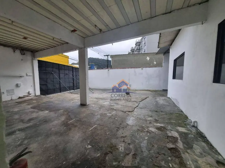 Loja para alugar, 200m2 em Parque das Palmeiras, Angra Dos Reis - RJ - imagem 9 Foto 9 de Loja para alugar, 200m2 em Parque das Palmeiras, Angra Dos Reis - RJ