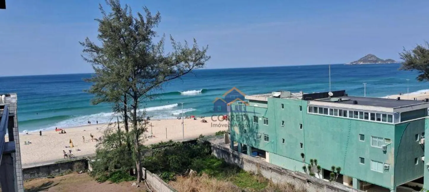 Casa com 3 quartos à venda, 230m2 em Recreio dos Bandeirantes, Rio De Janeiro - RJ - imagem 2 Foto 2 de Casa com 3 quartos à venda, 230m2 em Recreio dos Bandeirantes, Rio De Janeiro - RJ