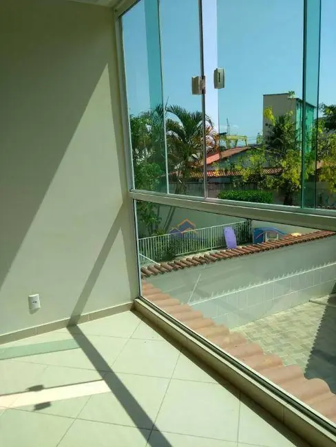 Foto 3 de Casa com 2 quartos à venda, 200m2 em Verolme, Angra Dos Reis - RJ