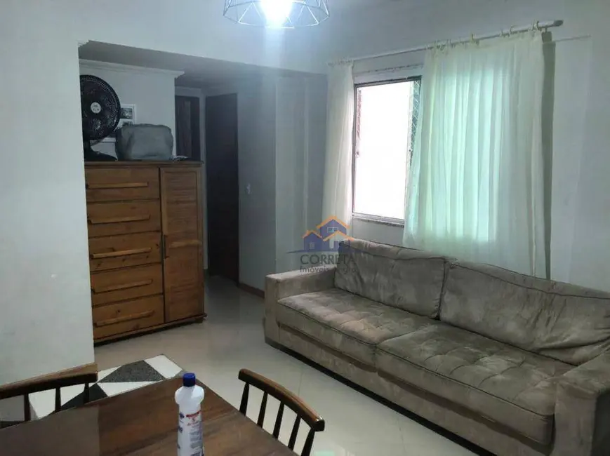 Foto 2 de Apartamento com 2 quartos à venda, 70m2 em Verolme, Angra Dos Reis - RJ