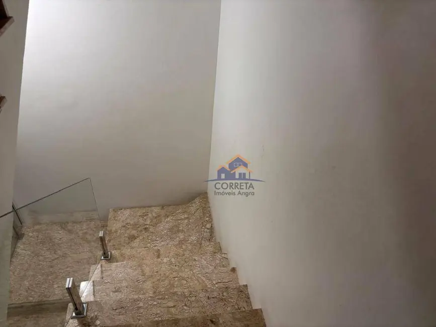 Casa com 4 quartos à venda, 180m2 em Praia da Ribeira (Cunhambebe), Angra Dos Reis - RJ - imagem 7 Foto 7 de Casa com 4 quartos à venda, 180m2 em Praia da Ribeira (Cunhambebe), Angra Dos Reis - RJ