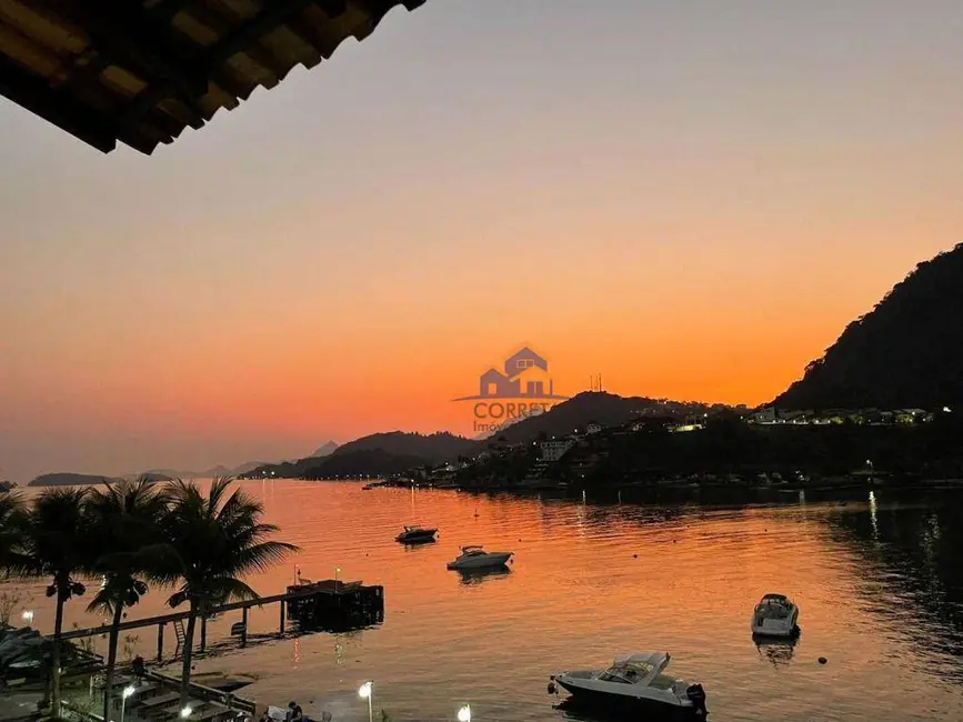 Foto 1 de Apartamento com 3 quartos à venda, 110m2 em Gambôa do Belém (Cunhambebe), Angra Dos Reis - RJ