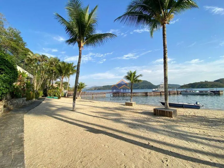 Foto 2 de Casa de Condomínio com 5 quartos à venda, 110m2 em Angra Dos Reis - RJ