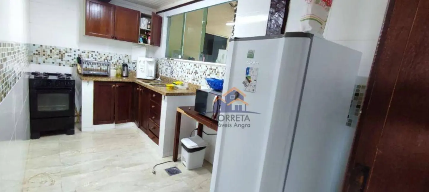 Foto 9 de Casa de Condomínio com 5 quartos à venda, 110m2 em Angra Dos Reis - RJ