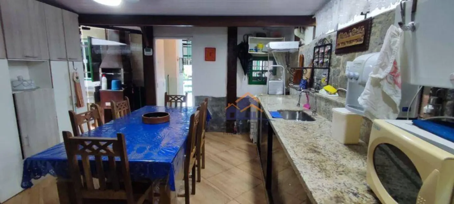Casa com 3 quartos à venda, 120m2 em Itanema (Cunhambebe), Angra Dos Reis - RJ - imagem 9 Foto 9 de Casa com 3 quartos à venda, 120m2 em Itanema (Cunhambebe), Angra Dos Reis - RJ