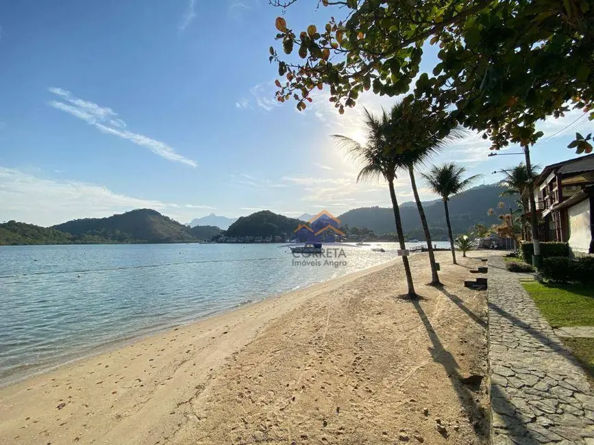 Casa com 3 quartos à venda, 120m2 em Itanema (Cunhambebe), Angra Dos Reis - RJ - imagem 1 Foto 1 de Casa com 3 quartos à venda, 120m2 em Itanema (Cunhambebe), Angra Dos Reis - RJ