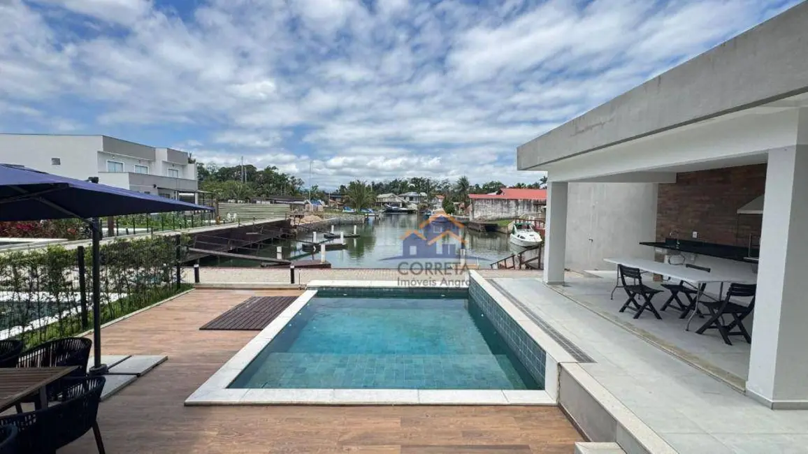 Foto 4 de Casa de Condomínio com 5 quartos à venda, 500m2 em Bracuí (Cunhambebe), Angra Dos Reis - RJ