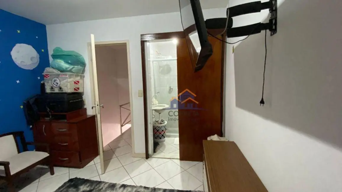 Casa de Condomínio com 2 quartos à venda, 75m2 em Parque das Palmeiras, Angra Dos Reis - RJ - imagem 7 Foto 7 de Casa de Condomínio com 2 quartos à venda, 75m2 em Parque das Palmeiras, Angra Dos Reis - RJ