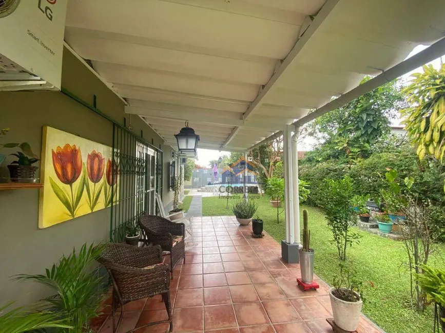 Foto 5 de Casa com 3 quartos à venda, 400m2 em Verolme, Angra Dos Reis - RJ