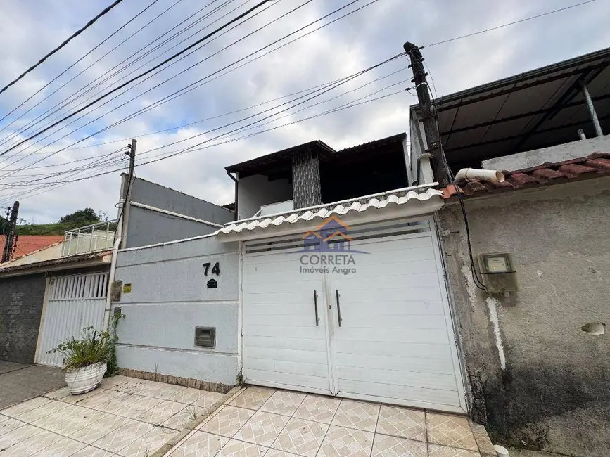 Foto 2 de Casa com 3 quartos à venda, 149m2 em Village, Angra Dos Reis - RJ