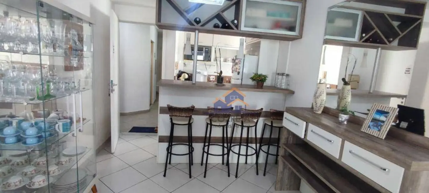 Foto 3 de Apartamento com 2 quartos à venda, 9322m2 em Parque das Palmeiras, Angra Dos Reis - RJ