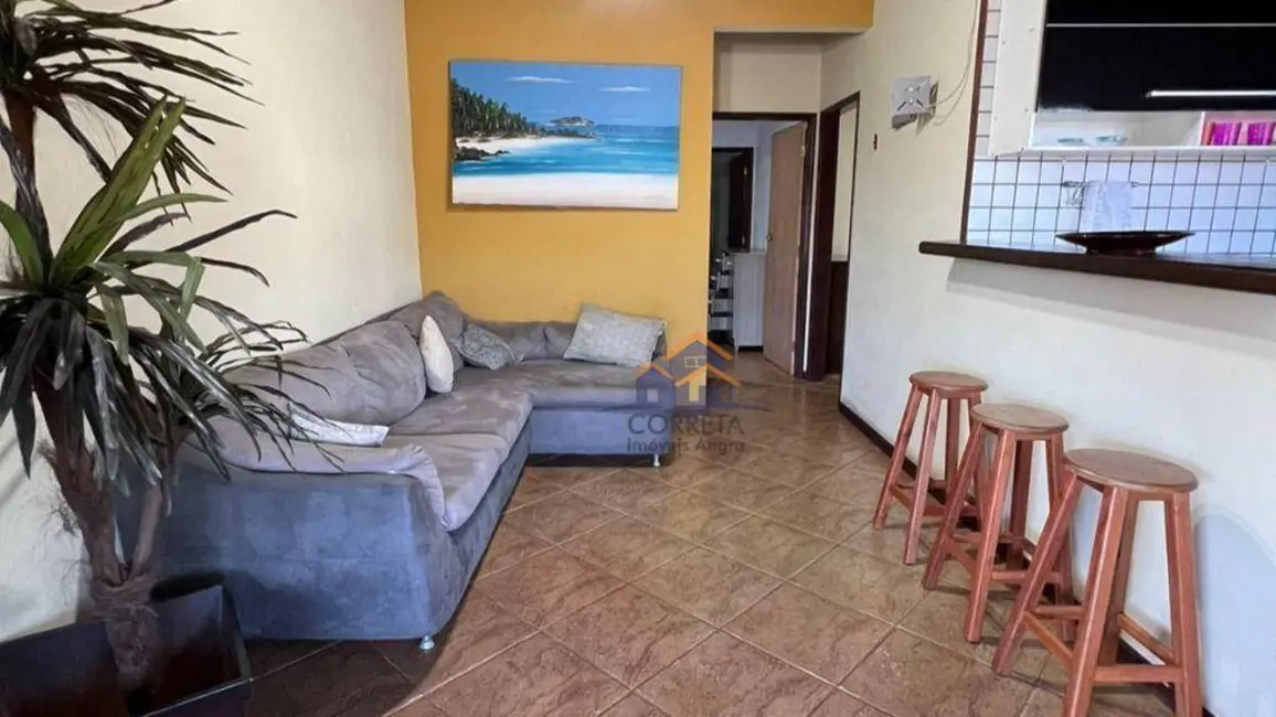 Foto 7 de Casa com 8 quartos à venda, 400m2 em Parque das Palmeiras, Angra Dos Reis - RJ