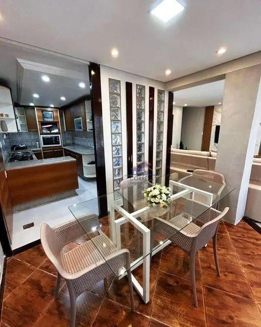 Foto 6 de Casa de Condomínio com 4 quartos à venda, 150m2 em Centro, Angra Dos Reis - RJ