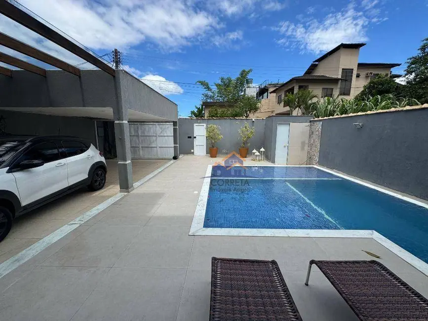 Foto 3 de Casa com 4 quartos à venda, 384m2 em Praia da Ribeira (Cunhambebe), Angra Dos Reis - RJ