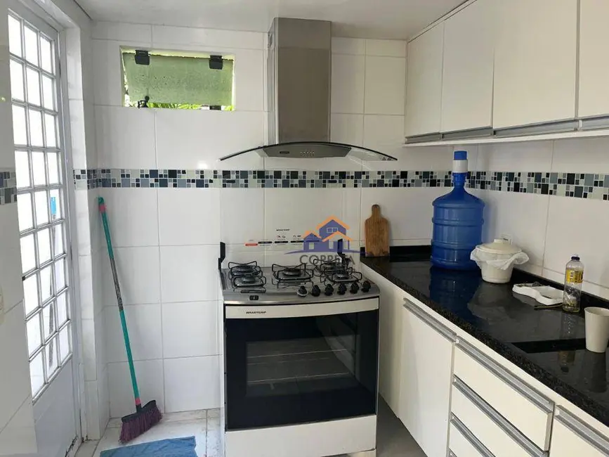 Casa com 2 quartos para alugar, 70m2 em Parque das Palmeiras, Angra Dos Reis - RJ - imagem 9 Foto 9 de Casa com 2 quartos para alugar, 70m2 em Parque das Palmeiras, Angra Dos Reis - RJ