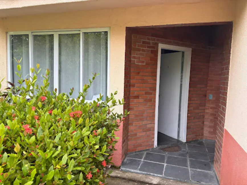 Apartamento com 2 quartos à venda e para alugar, 63m2 em Bracuí (Cunhambebe), Angra Dos Reis - RJ - imagem 2 Foto 2 de Apartamento com 2 quartos à venda e para alugar, 63m2 em Bracuí (Cunhambebe), Angra Dos Reis - RJ