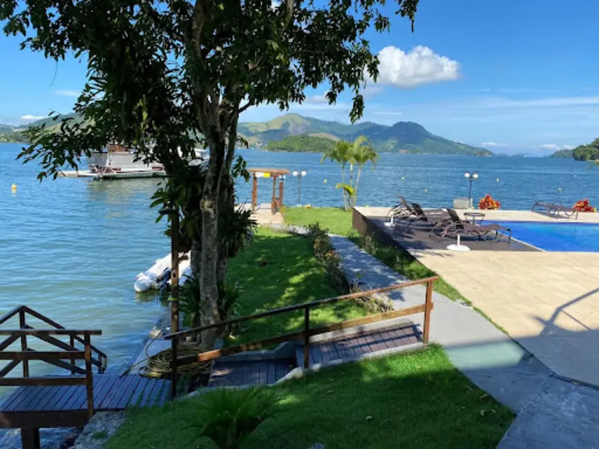 Foto 2 de Apartamento com 2 quartos à venda, 72m2 em Gambôa do Belém (Cunhambebe), Angra Dos Reis - RJ