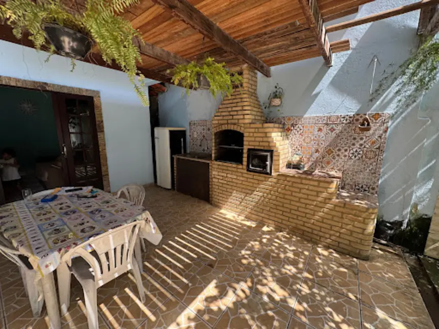 Foto 5 de Casa com 2 quartos à venda, 70m2 em Village, Angra Dos Reis - RJ