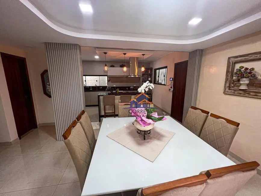 Foto 7 de Casa com 4 quartos à venda, 360m2 em Parque das Palmeiras, Angra Dos Reis - RJ