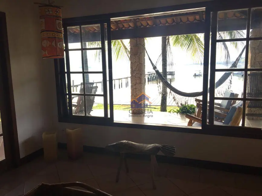 Foto 7 de Casa com 4 quartos à venda, 650m2 em Ponta do Sapê (Cunhambebe), Angra Dos Reis - RJ