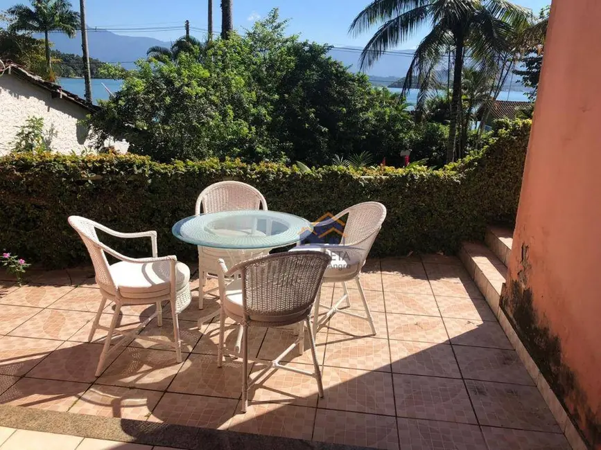 Casa de Condomínio com 2 quartos à venda, 2900m2 em Retiro (Cunhambebe), Angra Dos Reis - RJ - imagem 4 Foto 4 de Casa de Condomínio com 2 quartos à venda, 2900m2 em Retiro (Cunhambebe), Angra Dos Reis - RJ