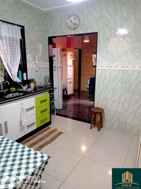 Casa com 3 quartos à venda, 100m2 em Colônia Santo Antônio, Barra Mansa - RJ - imagem 3 Foto 3 de Casa com 3 quartos à venda, 100m2 em Colônia Santo Antônio, Barra Mansa - RJ