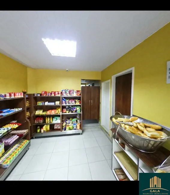 Loja à venda, 129m2 em Sessenta, Volta Redonda - RJ - imagem 3 Foto 3 de Loja à venda, 129m2 em Sessenta, Volta Redonda - RJ