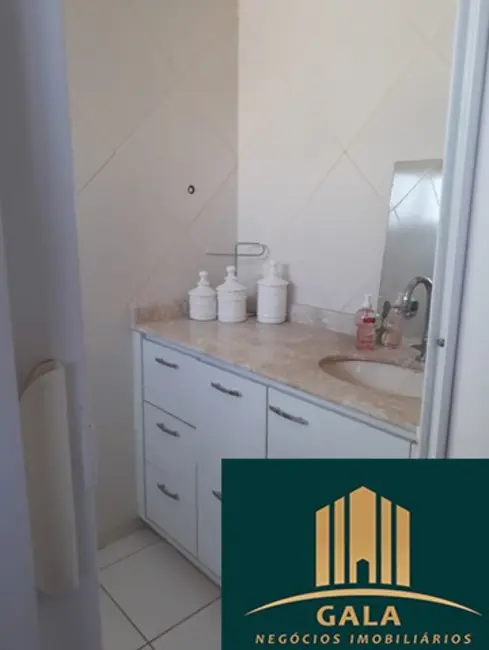 Foto 6 de Apartamento com 3 quartos à venda, 85m2 em São Geraldo, Volta Redonda - RJ