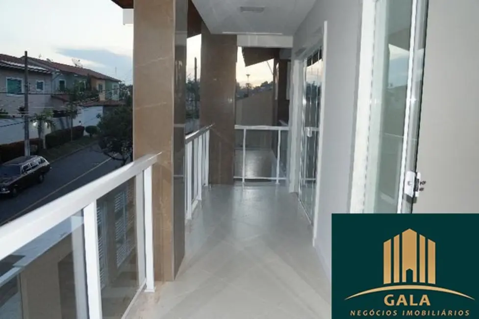 Casa com 4 quartos à venda, 366m2 em Niterói, Volta Redonda - RJ - imagem 4 Foto 4 de Casa com 4 quartos à venda, 366m2 em Niterói, Volta Redonda - RJ
