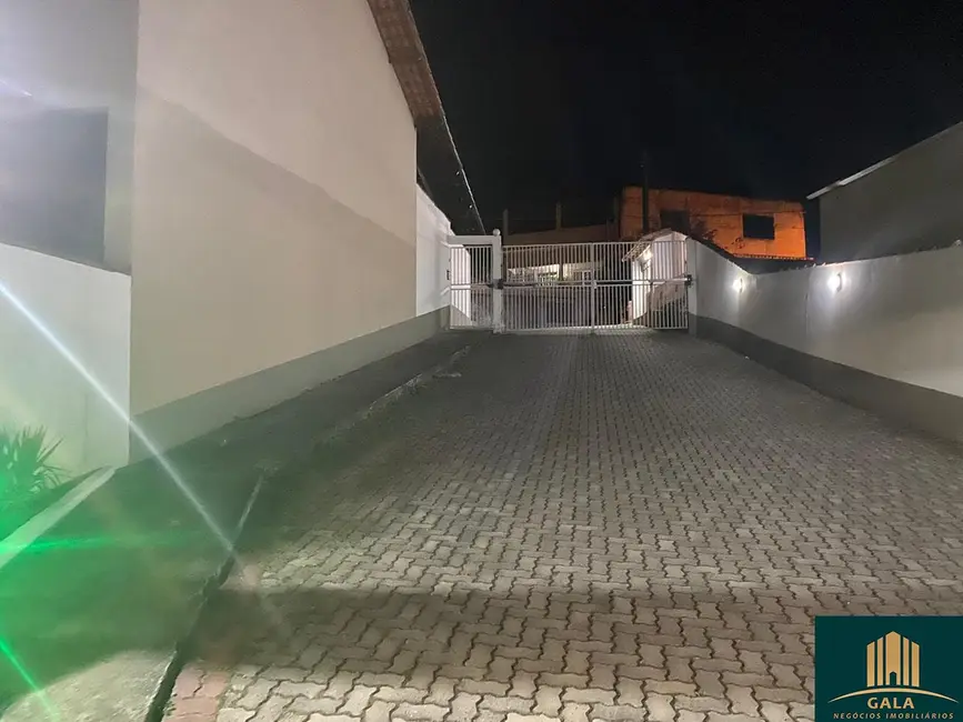 Casa de Condomínio com 2 quartos à venda, 62m2 em Siderlândia, Volta Redonda - RJ - imagem 3 Foto 3 de Casa de Condomínio com 2 quartos à venda, 62m2 em Siderlândia, Volta Redonda - RJ