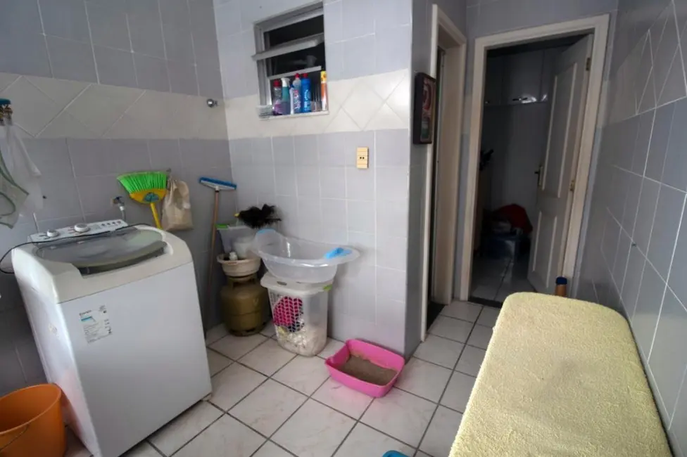 Apartamento com 2 quartos à venda, 144m2 em São João, Volta Redonda - RJ - imagem 5 Foto 5 de Apartamento com 2 quartos à venda, 144m2 em São João, Volta Redonda - RJ
