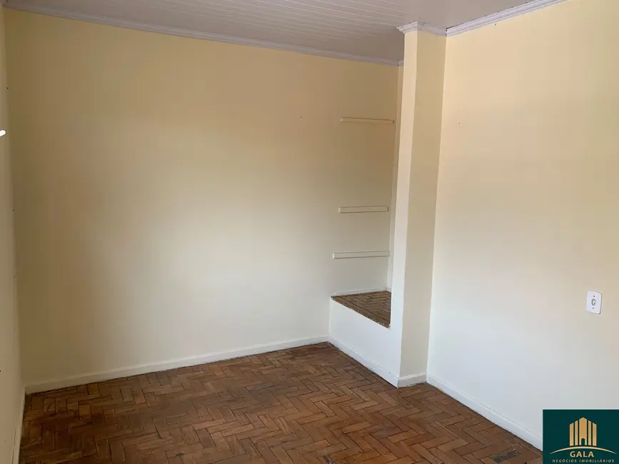 Casa com 3 quartos à venda, 80m2 em Conforto, Volta Redonda - RJ - imagem 6 Foto 6 de Casa com 3 quartos à venda, 80m2 em Conforto, Volta Redonda - RJ