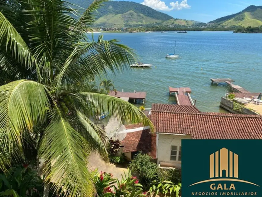 Foto 9 de Casa com 3 quartos à venda, 300m2 em Angra Dos Reis - RJ