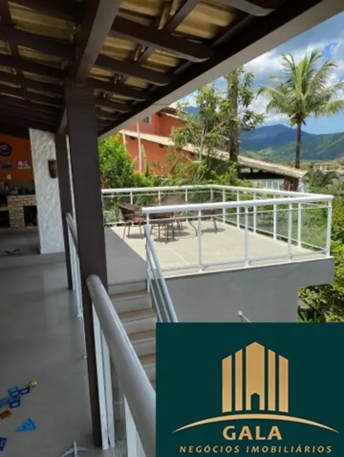 Foto 4 de Casa com 3 quartos à venda, 300m2 em Angra Dos Reis - RJ