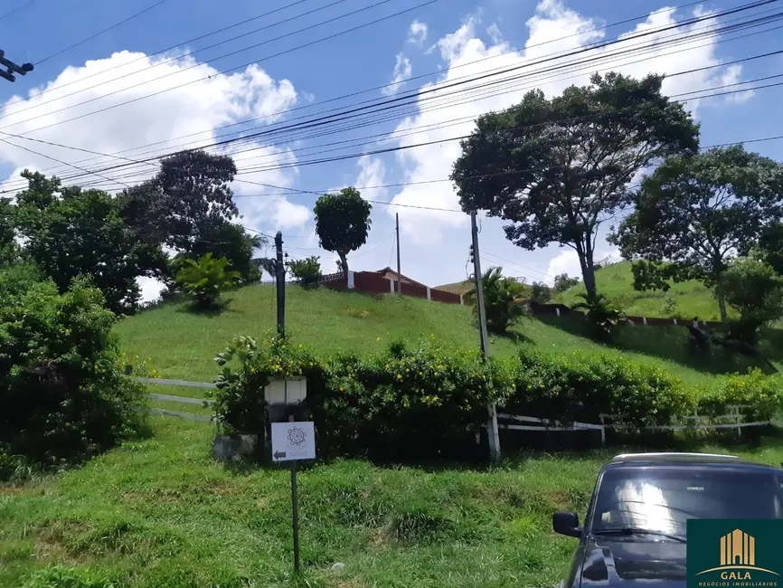 Foto 2 de Casa com 4 quartos à venda, 328m2 em Bananal - SP