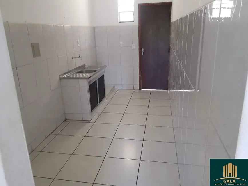 Casa com 1 quarto à venda, 360m2 em Água Limpa, Volta Redonda - RJ - imagem 5 Foto 5 de Casa com 1 quarto à venda, 360m2 em Água Limpa, Volta Redonda - RJ