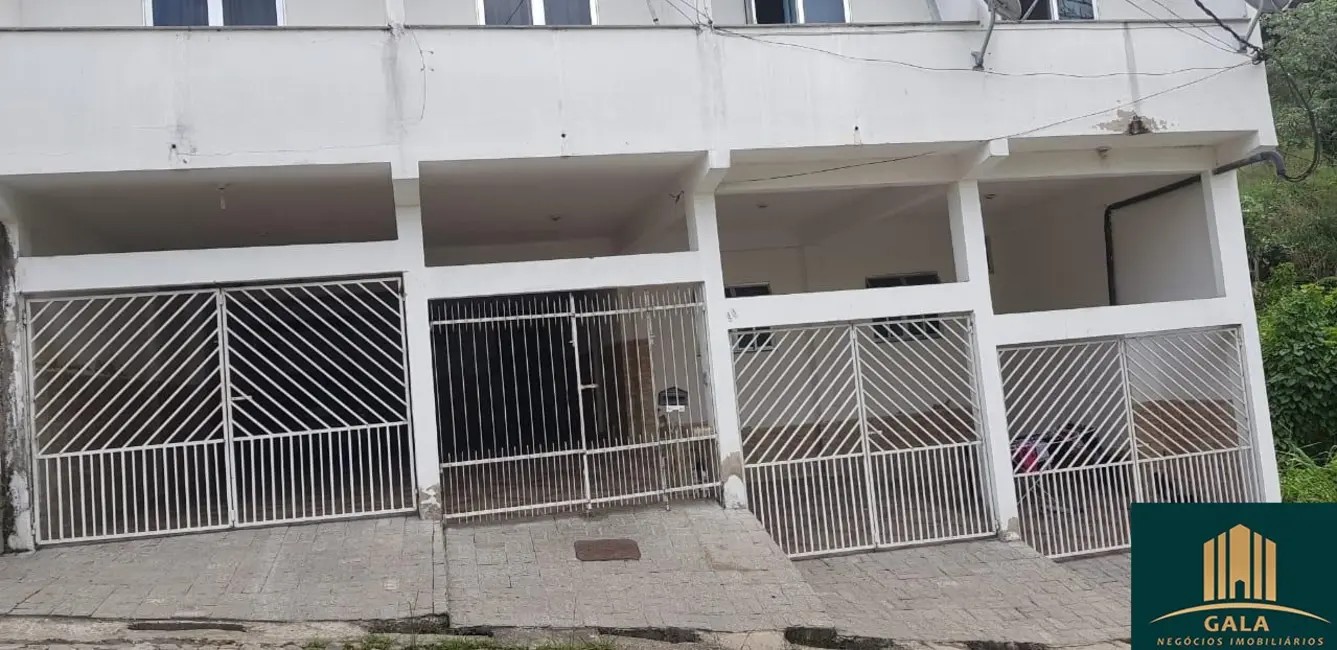 Casa com 1 quarto à venda, 360m2 em Água Limpa, Volta Redonda - RJ - imagem 2 Foto 2 de Casa com 1 quarto à venda, 360m2 em Água Limpa, Volta Redonda - RJ