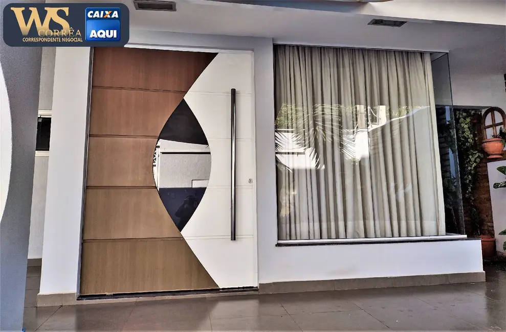 Foto 2 de Casa com 3 quartos à venda, 300m2 em Jardim Flamboyant, Santa Bárbara D`Oeste - SP