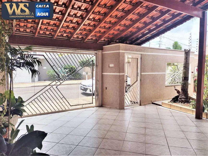 Foto 3 de Casa com 4 quartos à venda, 275m2 em Jardim Flamboyant, Santa Bárbara D`Oeste - SP