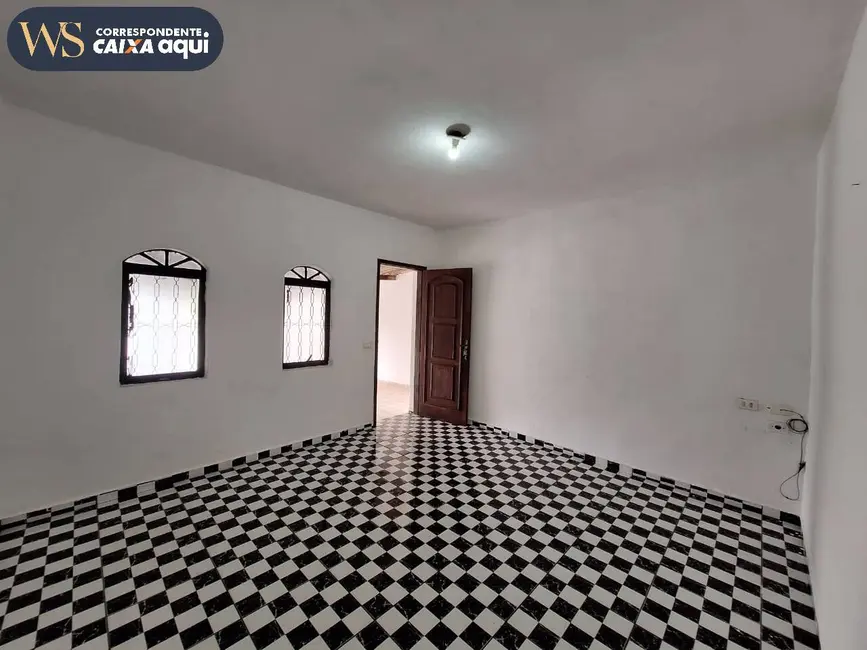 Casa com 2 quartos à venda, 150m2 em Santa Bárbara D`Oeste - SP - imagem 3 Foto 3 de Casa com 2 quartos à venda, 150m2 em Santa Bárbara D`Oeste - SP