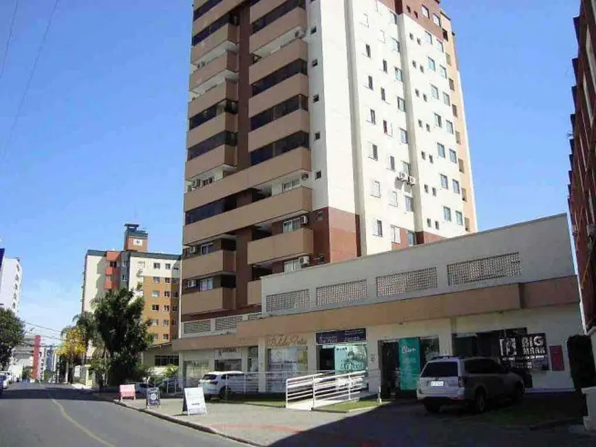 Foto 1 de Apartamento com 3 quartos à venda, 171m2 em Comerciário, Criciuma - SC