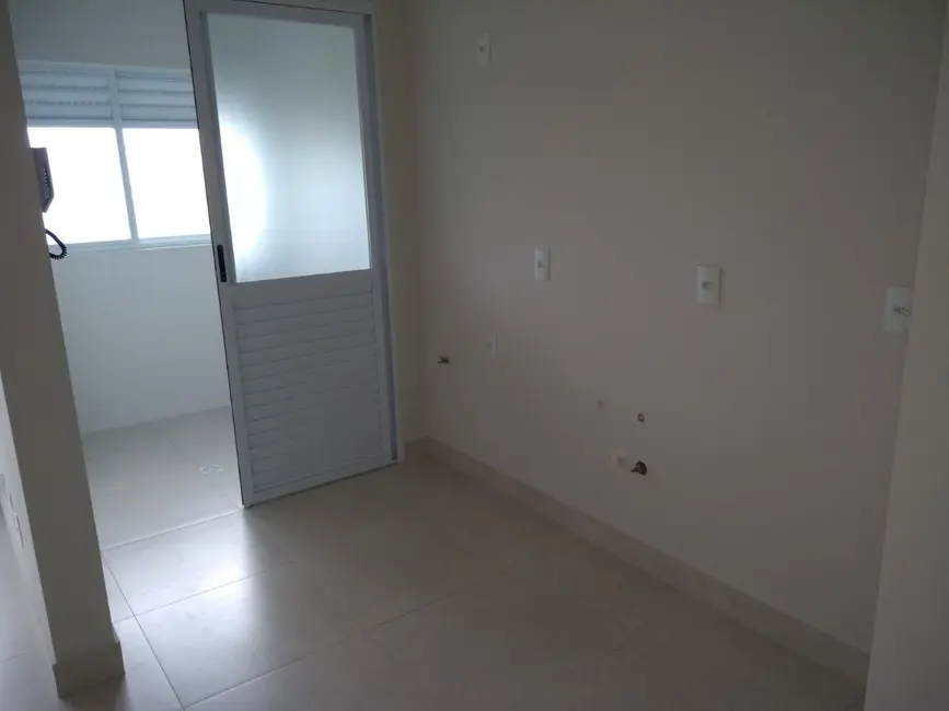 Foto 6 de Apartamento com 2 quartos à venda, 69m2 em São Cristóvão, Criciuma - SC