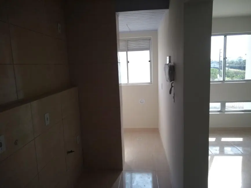 Foto 4 de Apartamento com 3 quartos à venda, 83m2 em Ana Maria, Criciuma - SC