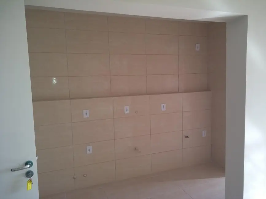 Foto 3 de Apartamento com 3 quartos à venda, 83m2 em Ana Maria, Criciuma - SC