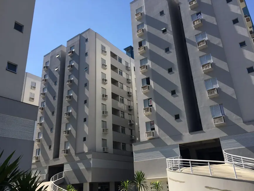 Foto 2 de Apartamento com 2 quartos à venda, 95m2 em Pinheirinho, Criciuma - SC