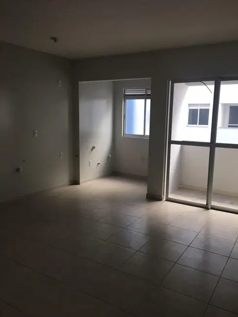 Foto 4 de Apartamento com 2 quartos à venda, 95m2 em Pinheirinho, Criciuma - SC