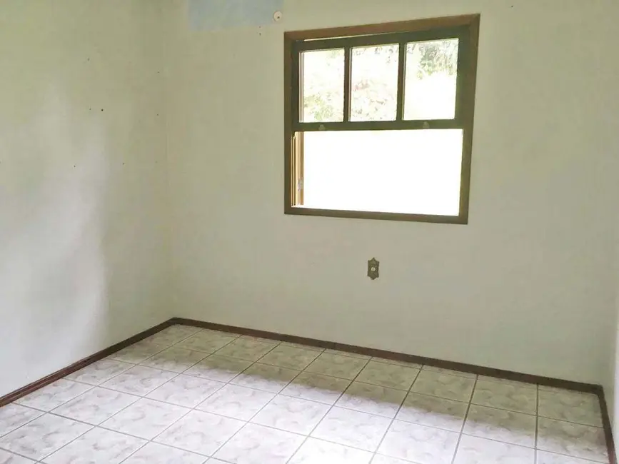 Casa com 4 quartos à venda, 540m2 em Centro, Sideropolis - SC - imagem 9 Foto 9 de Casa com 4 quartos à venda, 540m2 em Centro, Sideropolis - SC